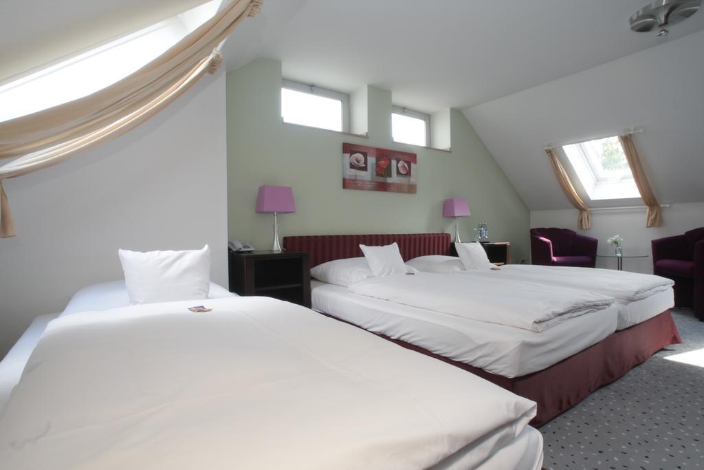 Hotel Unterfeldhaus Erkrath Ngoại thất bức ảnh