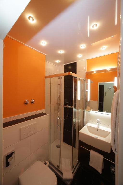 Hotel Unterfeldhaus Erkrath Ngoại thất bức ảnh
